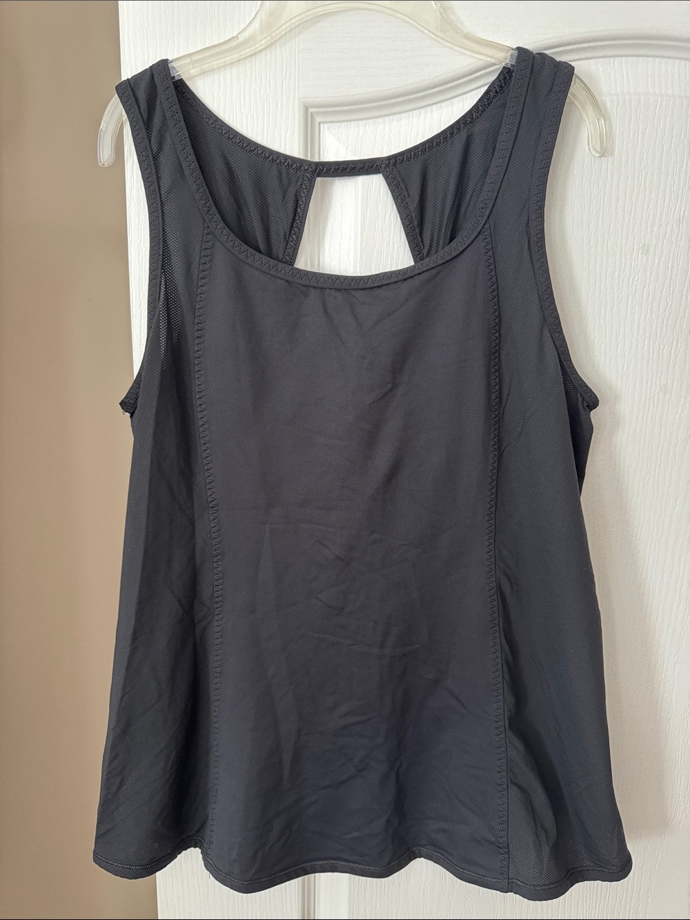 🌷Lululemon Super Cute Top🌷 - Picture 8 of 8
